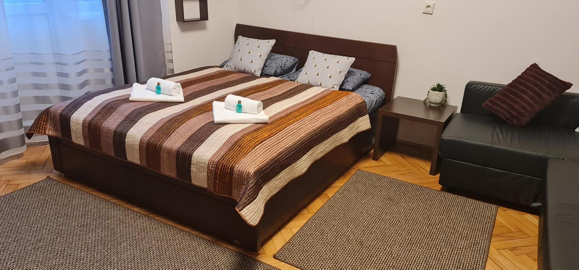 Bumblebee Apartment With Ac Budapeszt Zewnętrze zdjęcie
